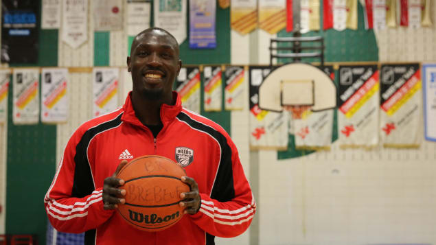 robinson-opong-basketball-brebeuf-ouganda#2